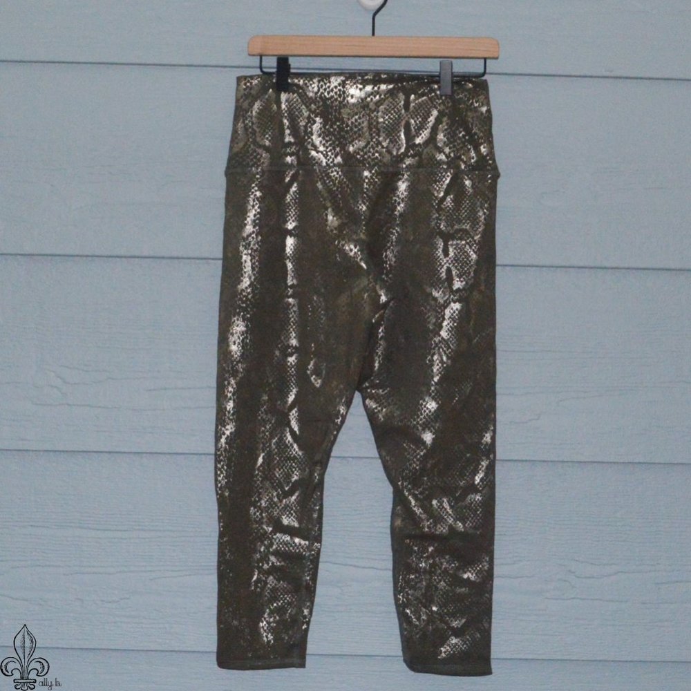 🐍Evolution & Creation Legging🐍 - Picture 3 of 6